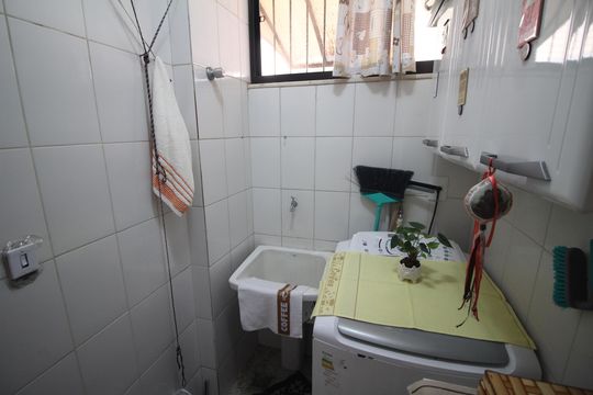 Área de Serviço de apartamento à venda com 3 quartos, 74m² em Barreiro, Belo Horizonte