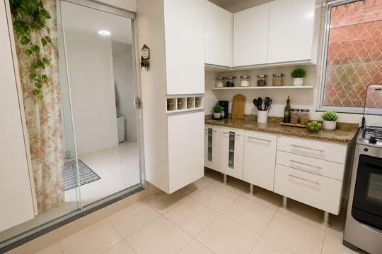 Cozinha de casa para alugar com 1 quarto, 100m² em Vila Meriti, Duque de Caxias