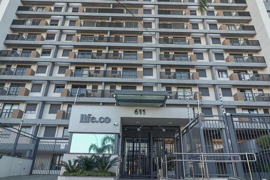 Fachada de apartamento para alugar com 1 quarto, 37m² em Jardim do Salso, Porto Alegre