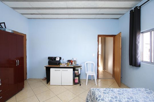 Quarto 1 de casa à venda com 6 quartos, 190m² em Vista Alegre, Belo Horizonte