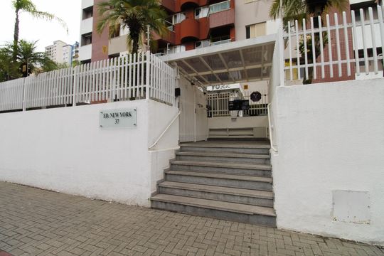portaria de apartamento para alugar com 4 quartos, 133m² em Parque Residencial Aquarius, São José dos Campos