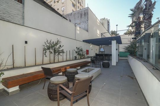 Área comum - Churrasqueira de apartamento para alugar com 1 quarto, 37m² em Jardim do Salso, Porto Alegre