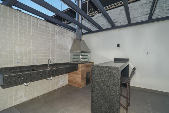 Área comum - Churrasqueira de apartamento para alugar com 1 quarto, 37m² em Jardim do Salso, Porto Alegre