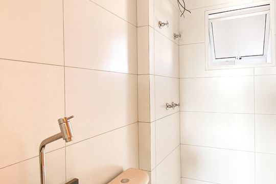 Banheiro  de apartamento à venda com 2 quartos, 53m² em Cidade Patriarca, São Paulo