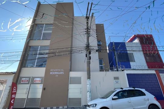 Fachada de apartamento à venda com 2 quartos, 36m² em Guaianases, São Paulo