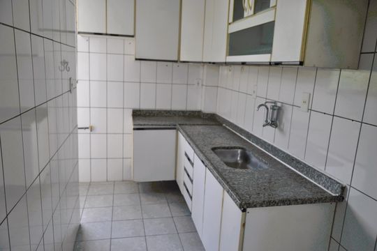 Cozinha de apartamento à venda com 2 quartos, 44m² em Pilares, Rio de Janeiro