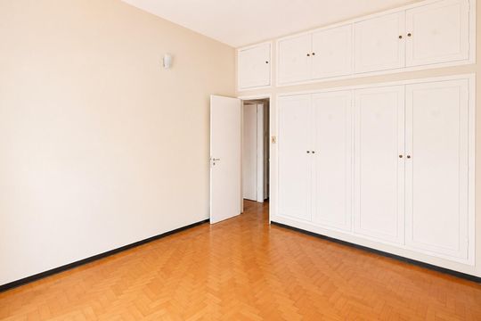 Suíte 3 de casa para alugar com 6 quartos, 360m² em Alto Barroca, Belo Horizonte