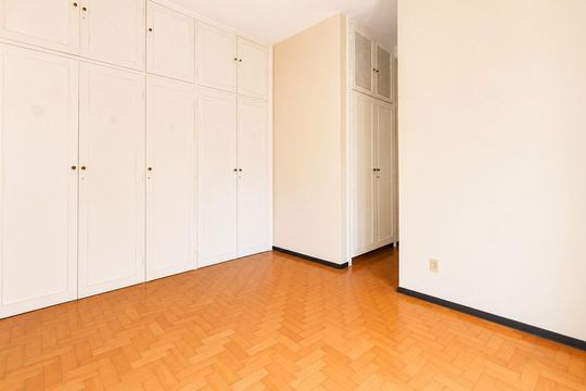 Suíte 2 de casa para alugar com 6 quartos, 360m² em Alto Barroca, Belo Horizonte