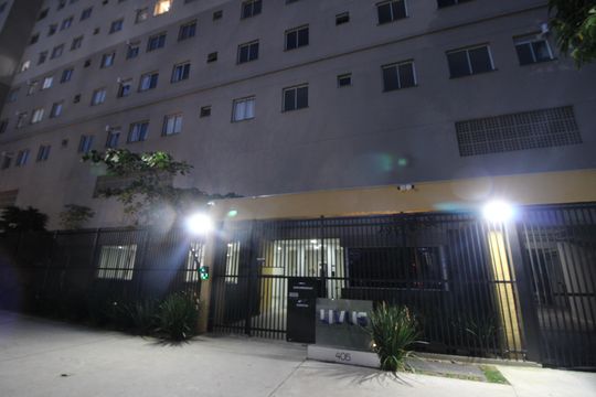 Fachada de apartamento para alugar com 2 quartos, 43m² em Itaim Paulista, São Paulo