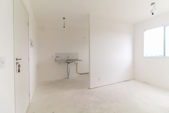 Sala de apartamento para alugar com 2 quartos, 43m² em Itaim Paulista, São Paulo