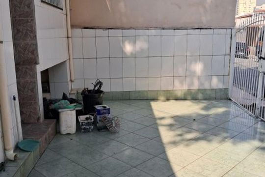 Área externa de casa à venda com 3 quartos, 170m² em Vila Guilherme, São Paulo