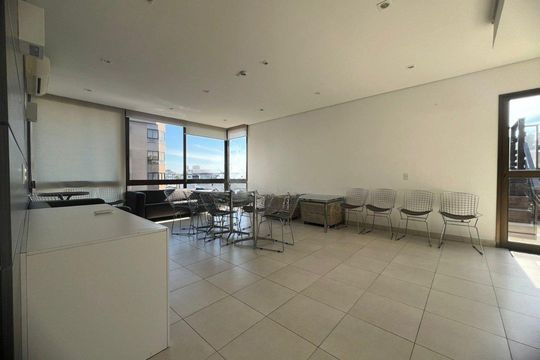 Apartamento para alugar com 3 quartos, 120m² em Auxiliadora, Porto Alegre