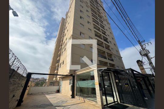 Fachada e portaria de apartamento à venda com 3 quartos, 71m² em Vila Milton, Guarulhos