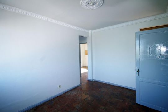 Apartamento à venda com 3 quartos, 55m² em Brás de Pina, Rio de Janeiro