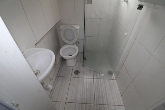 Banheiro de casa para alugar com 1 quarto, 40m² em Vila Nova Cachoeirinha, São Paulo