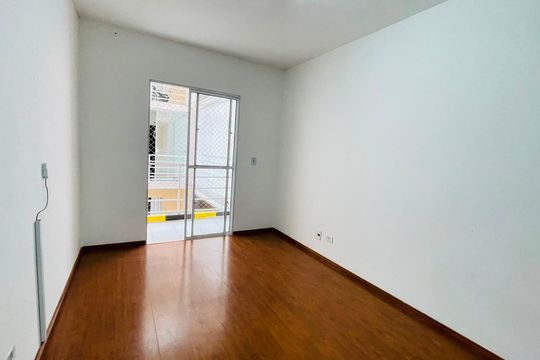 Sala de apartamento para alugar com 2 quartos, 50m² em Jardim Barro Branco, Cotia