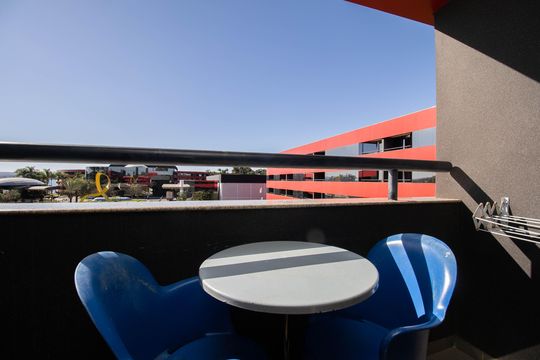 Sacada de kitnet/studio para alugar com 1 quarto, 80m² em Asa Norte, Brasília