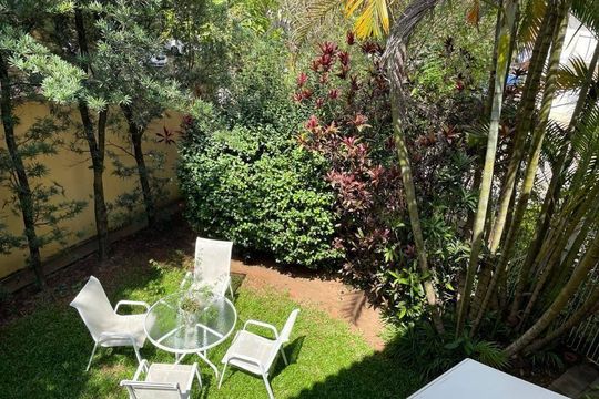 Casa à venda com 4 quartos, 260m² em Jardim Rosa Maria, São Paulo
