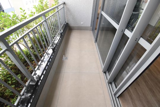 Sacada de apartamento à venda com 2 quartos, 147m² em Centro, Curitiba