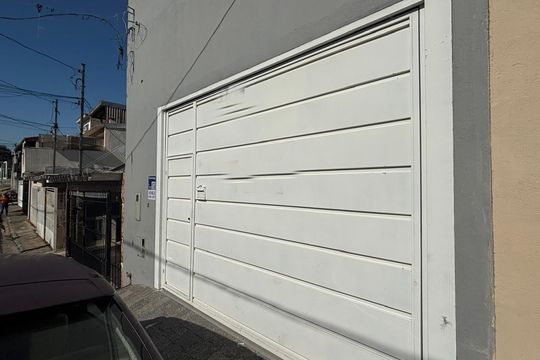 Fachada  de casa à venda com 4 quartos, 120m² em Taboão, São Bernardo do Campo