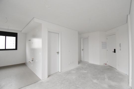 Apartamento à venda com 2 quartos, 50m² em Centro, Curitiba