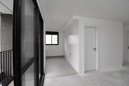 Sala de apartamento à venda com 2 quartos, 51m² em Centro, Curitiba