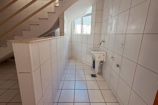 Área de Serviço de apartamento para alugar com 3 quartos, 200m² em Granbery, Juiz de Fora