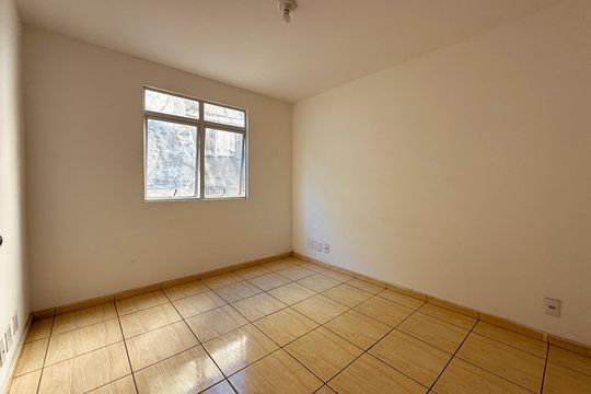 Quarto 2 de apartamento para alugar com 3 quartos, 200m² em Granbery, Juiz de Fora