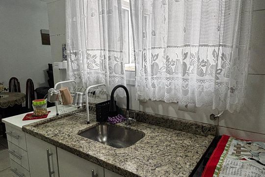 Cozinha de apartamento à venda com 2 quartos, 74m² em Vila Homero Thon, Santo André