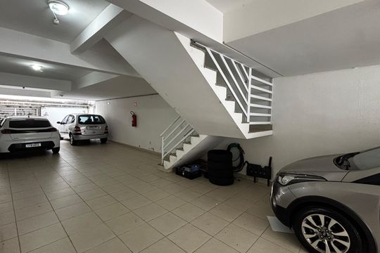Garagem de apartamento à venda com 2 quartos, 74m² em Vila Homero Thon, Santo André