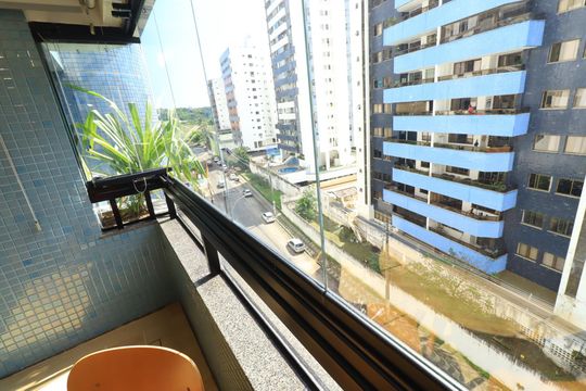 Apartamento para alugar com 1 quarto, 50m² em Caminho das Árvores, Salvador