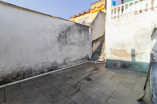 Área Externa de casa à venda com 3 quartos, 200m² em Realengo, Rio de Janeiro
