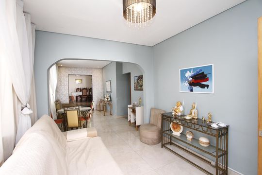 Casa à venda com 3 quartos, 200m² em Carlos Prates, Belo Horizonte