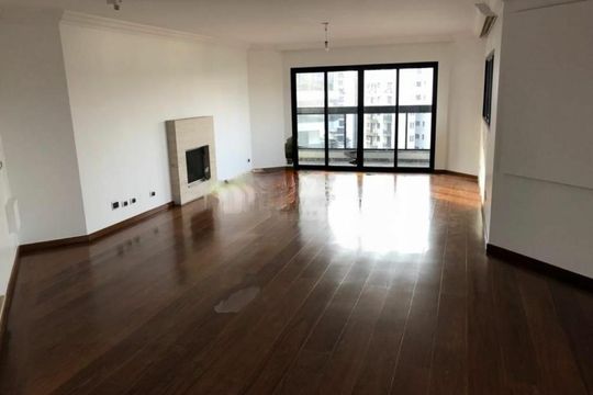 Apartamento para alugar com 4 quartos, 260m² em Indianópolis, São Paulo