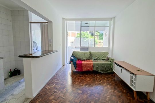Apartamento para alugar com 1 quarto, 51m² em Brotas, Salvador