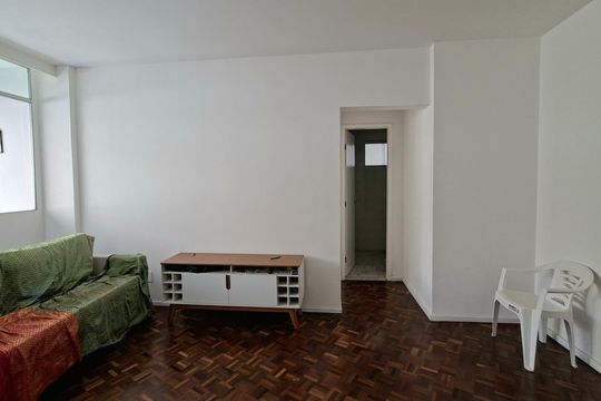 Sala de apartamento para alugar com 1 quarto, 51m² em Brotas, Salvador
