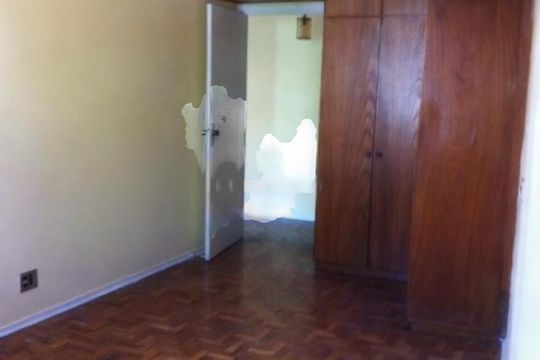 Casa à venda com 3 quartos, 306m² em São João Climaco, São Paulo