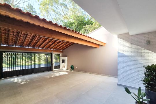 Garagem de casa à venda com 3 quartos, 201m² em Parque Terra Nova, São Bernardo do Campo