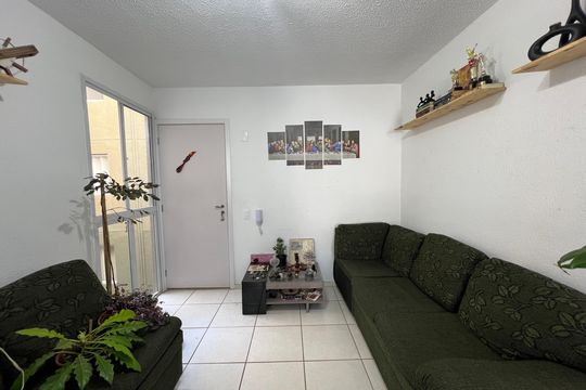 Sala de apartamento à venda com 2 quartos, 48m² em Arvoredo Ii, Contagem