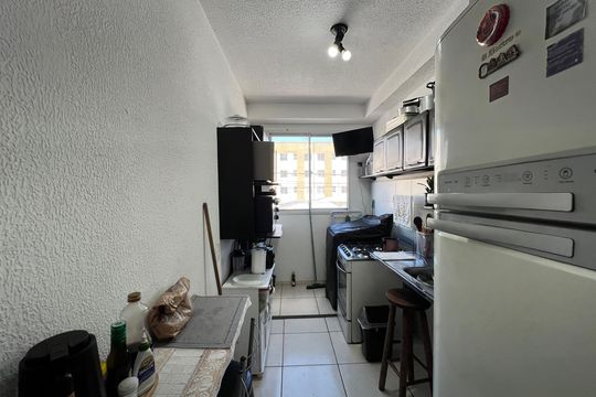 Cozinha de apartamento à venda com 2 quartos, 48m² em Arvoredo Ii, Contagem