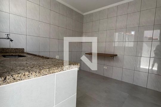 Cozinha de casa para alugar com 2 quartos, 125m² em Jardim Lauro Gomes, São Bernardo do Campo