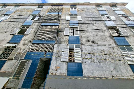 Fachada do bloco de apartamento para alugar com 3 quartos, 90m² em Brotas, Salvador