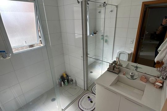 Banheiro de apartamento à venda com 2 quartos, 65m² em Santa Maria, São Caetano do Sul