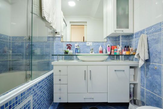Banheiro da suíte de apartamento à venda com 3 quartos, 110m² em Vila Mussolini, São Bernardo do Campo