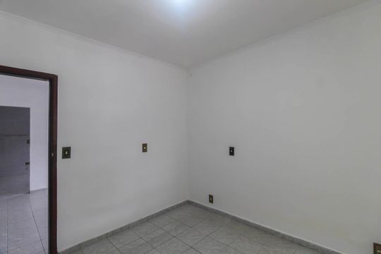 Quarto  de casa para alugar com 1 quarto, 36m² em Vila California, São Paulo