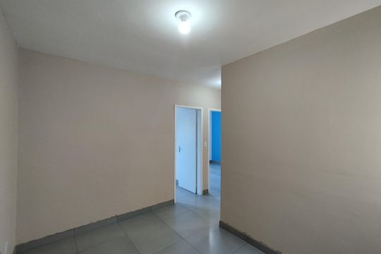 Apartamento para alugar com 2 quartos, 61m² em Vila Liviero, São Paulo