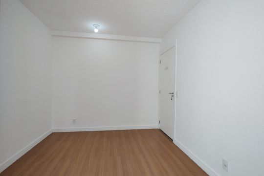 Sala de apartamento à venda com 2 quartos, 50m² em Taquara, Rio de Janeiro