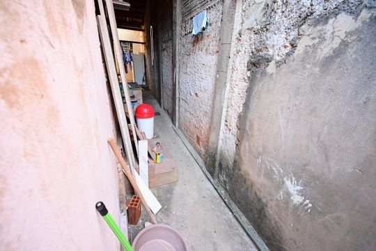Corredor de casa à venda com 11 quartos, 432m² em Jardim Petropolis, Goiânia