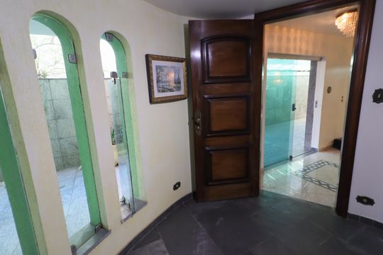 Sala de casa à venda com 3 quartos, 300m² em Vila Yara, Osasco