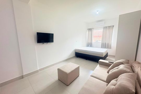 Studio de kitnet/studio para alugar com 1 quarto, 30m² em Setor Oeste, Goiânia